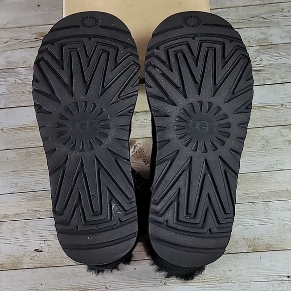 Classic Ugg Gem Mini Size 6 Black & Sliver Super Cute Blinged Out Boots‎ - Picture 6 of 9